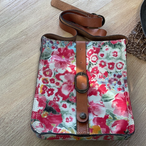 Patricia Nash Pink Floral Venezia Leather Crossbody Bag - Picture 9 of 10